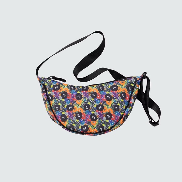 SUPER RARE NWT [Uniqlo] Studio Ghibli Round Mini Shoulder Bag (Soot) - Picture 6 of 9